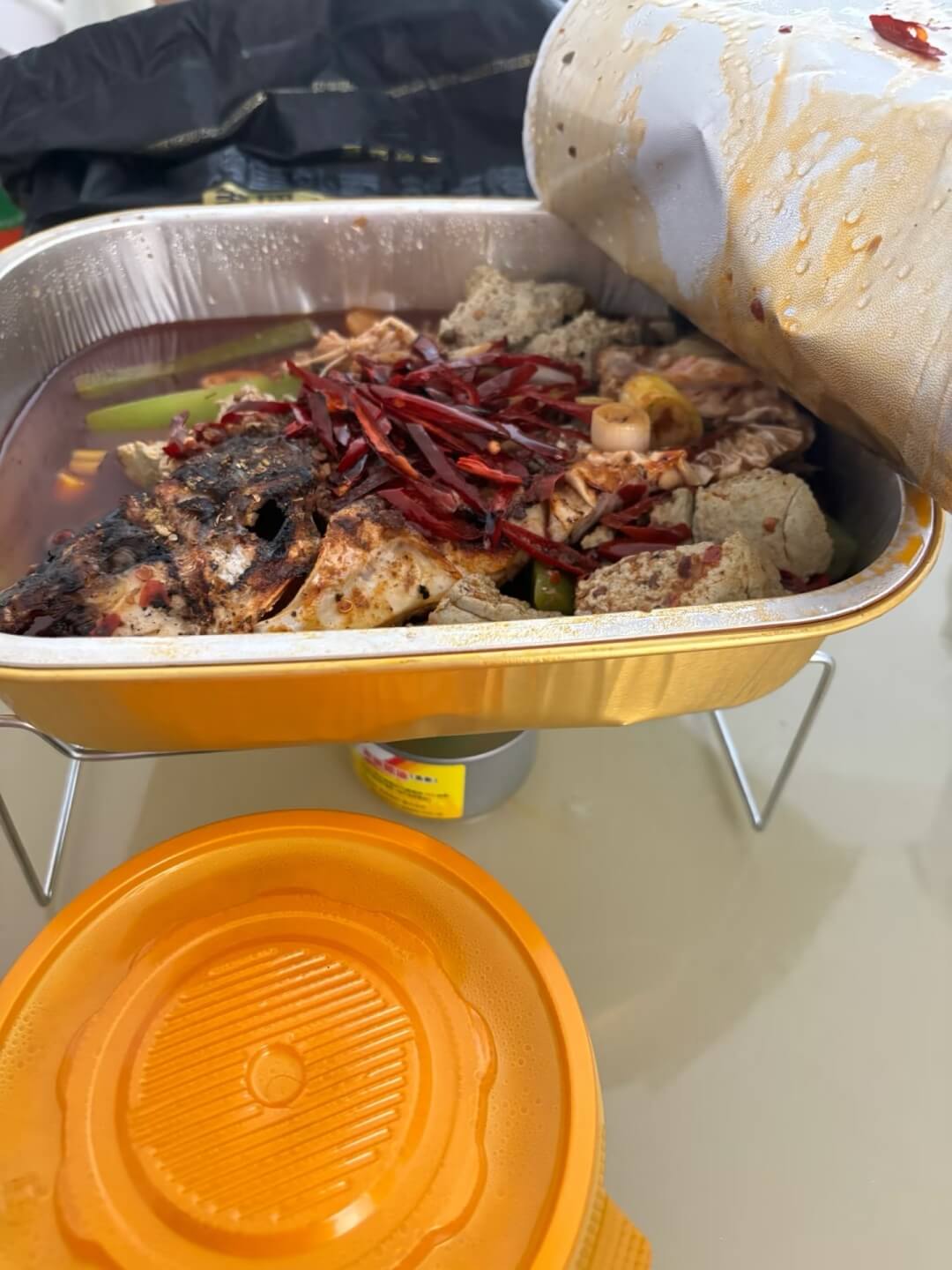 aluminium foil tray with lid