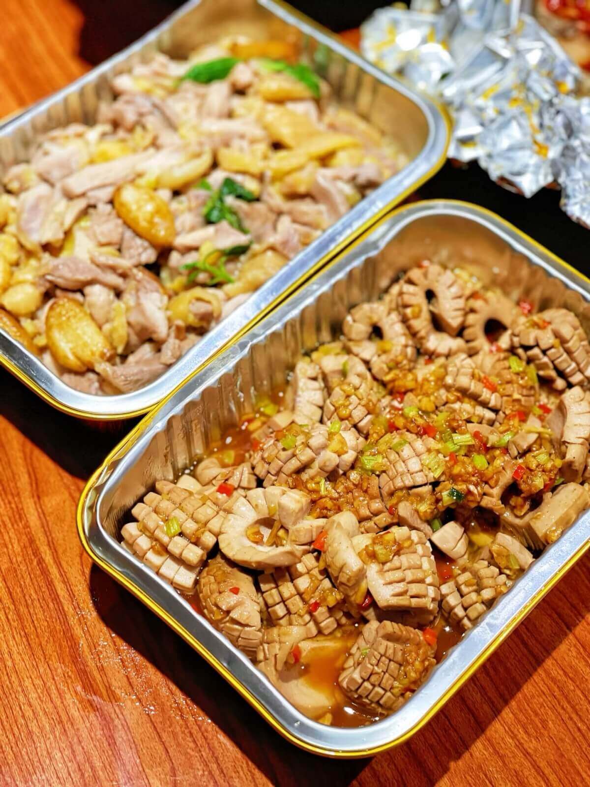 take out foil containers