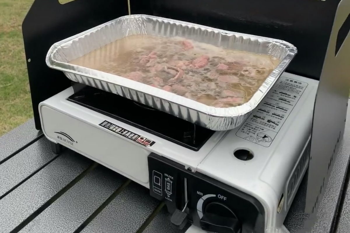 Aluminum Foil Containers Over an Open Flame